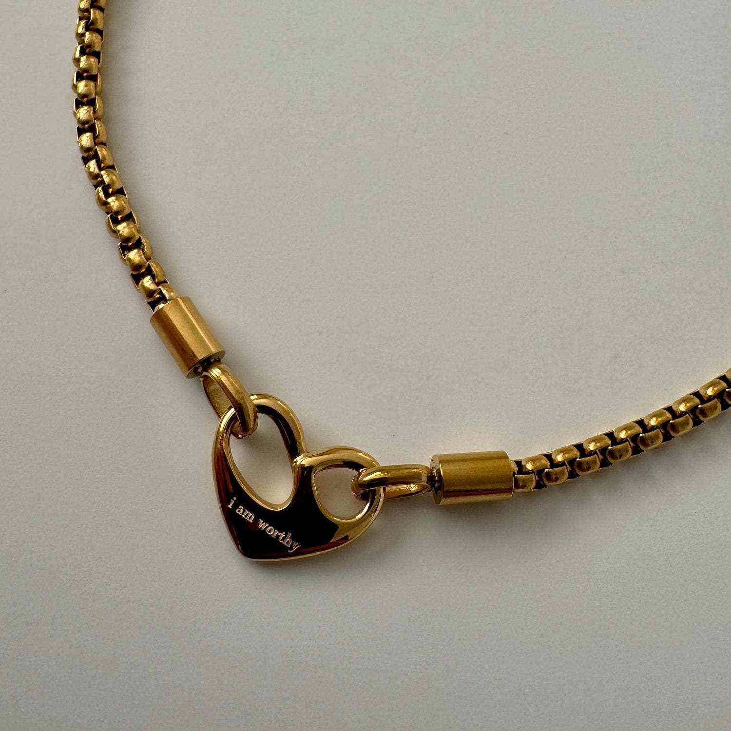 Heart Pendant Necklace - 'I am worthy' Gold Heart [6CK47386]