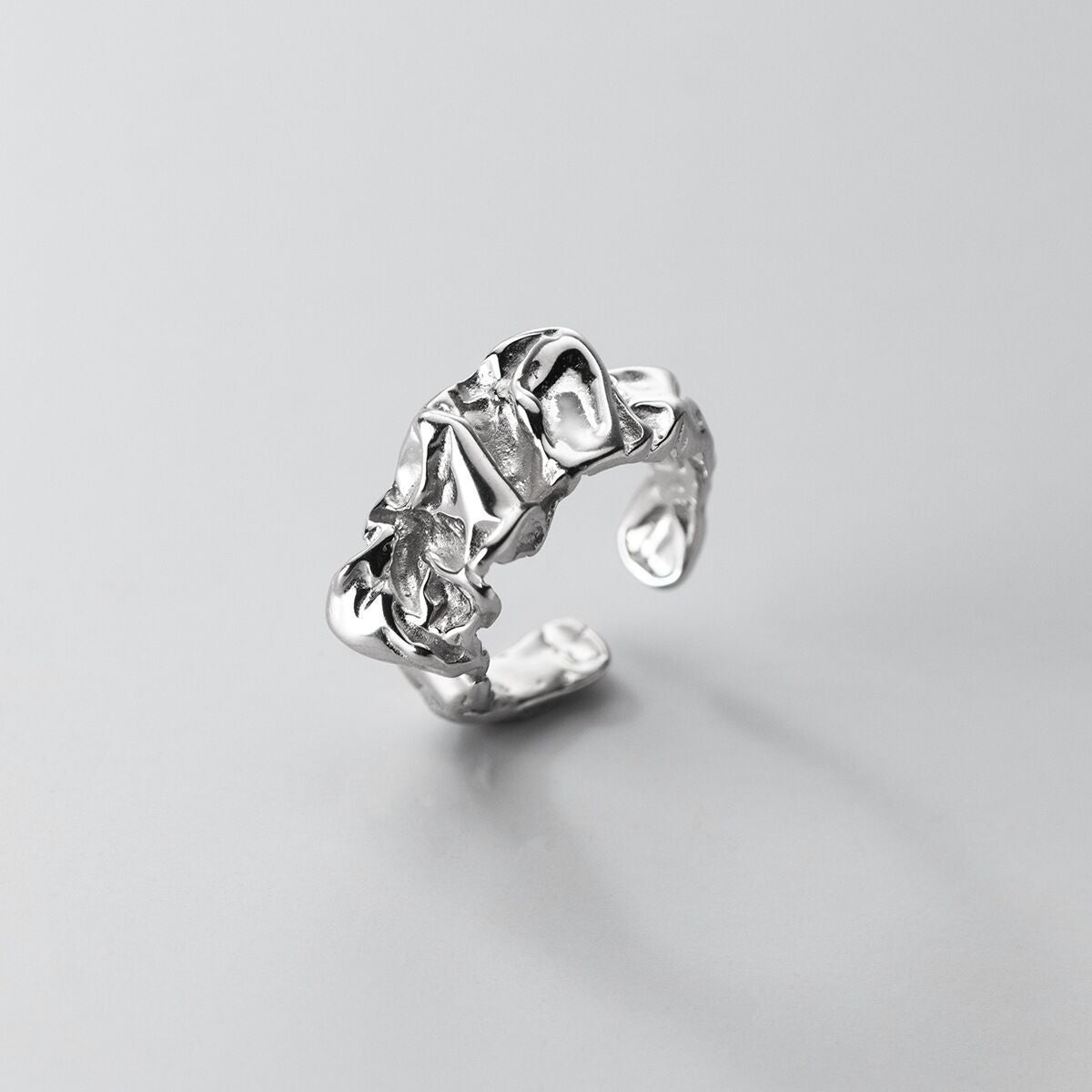 Joyce Irregular Textured Ring - Silver [UGV17IR8]