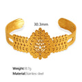 Ileana Sculpted Cuff Bracelet - Gold Wave Pattern Cuff [P0EJ3A7W]