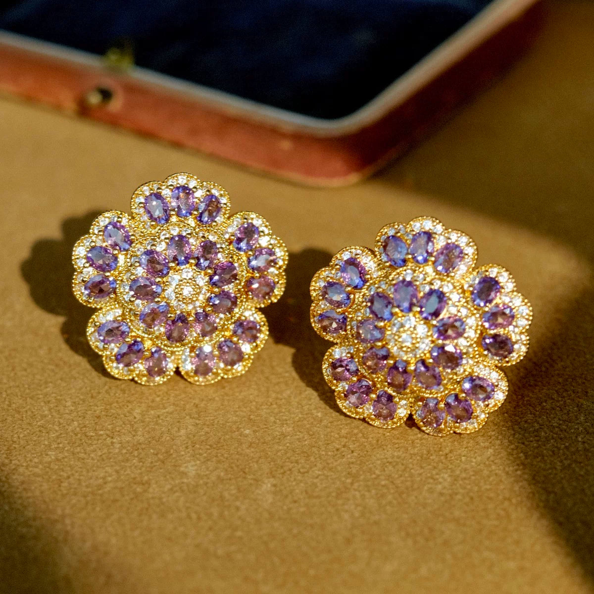 Vintage Flower Stud Earrings - Stud Earrings (In Stock) [AUMR0B80]