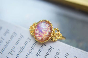 Isabella Iridescent Vintage Ring