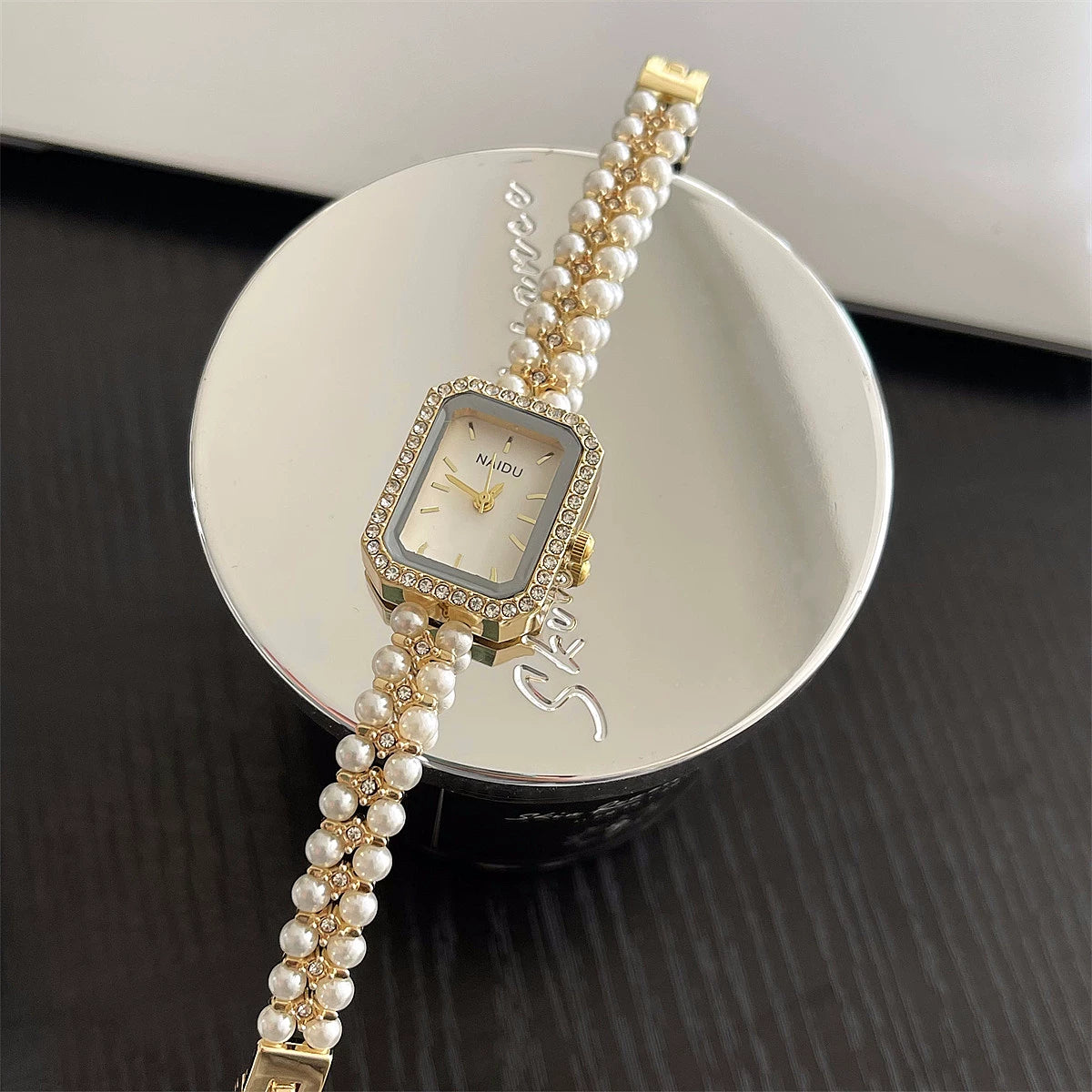 Rectangle Pearl Bracelet Watch - Gold Band / White Dial [IULFPT09]
