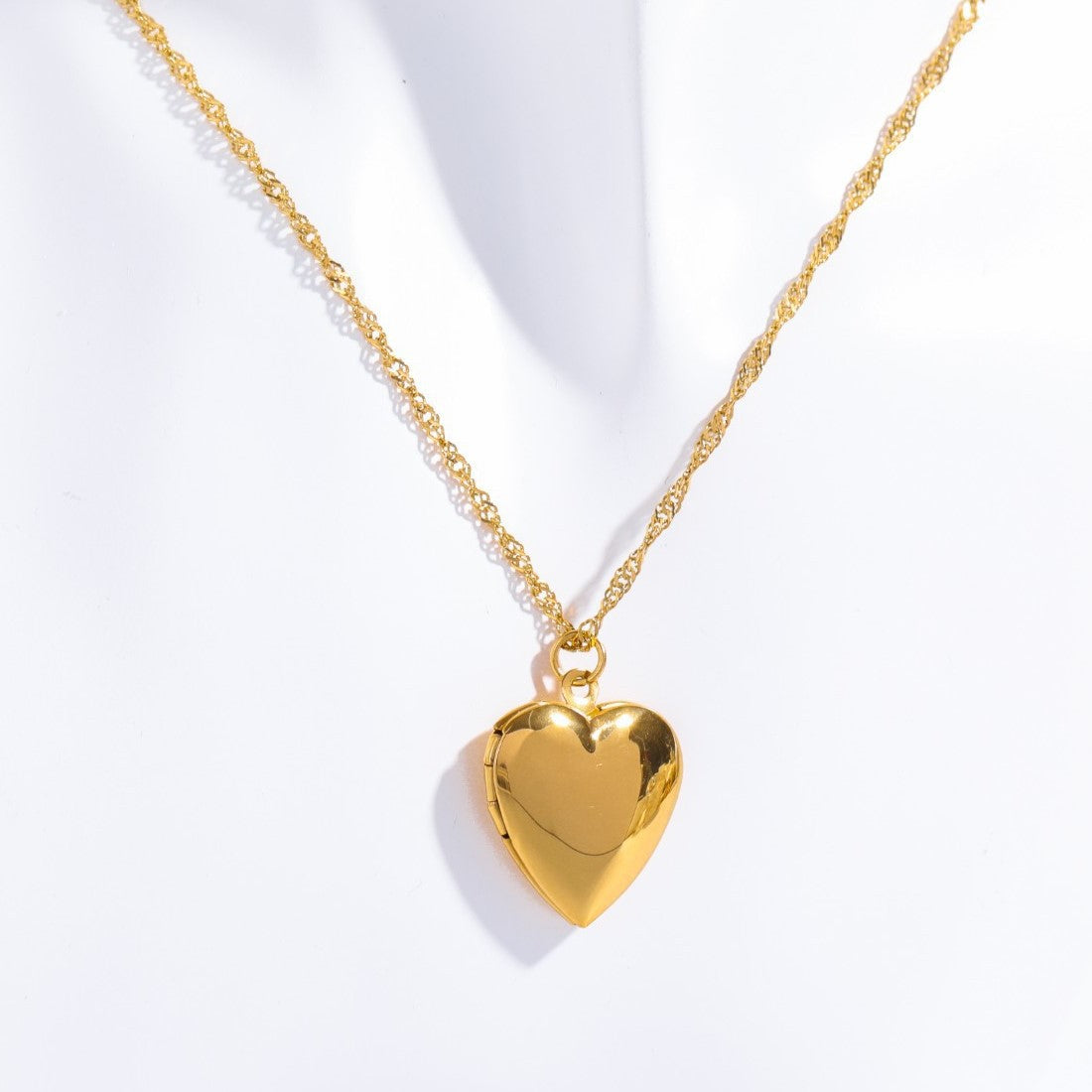 Butterfly Shell Locket Necklace - Heart Photo Album Necklace [HH9MRFFY]
