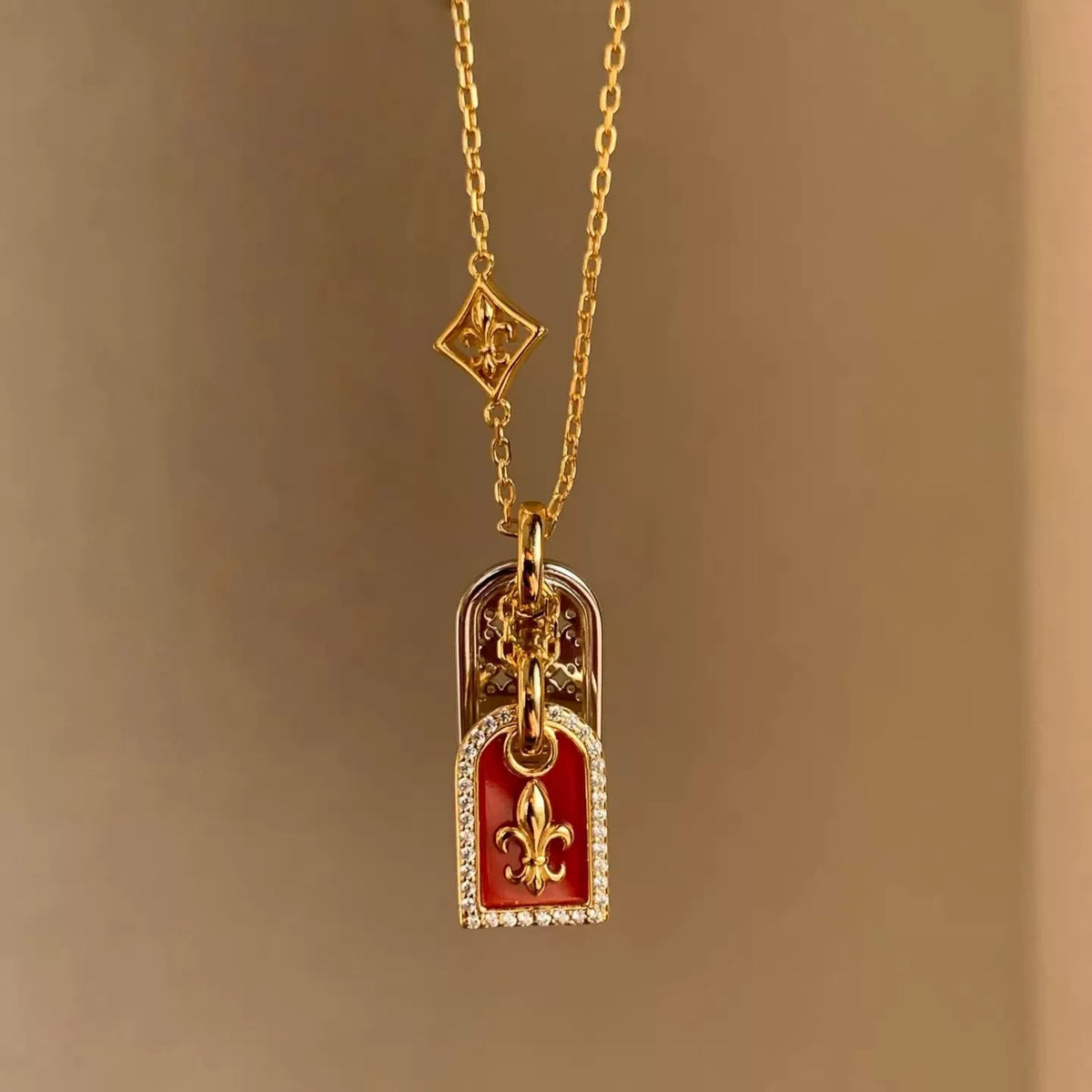 Sterling Silver Iris Amulet Necklace - S925 Sterling Silver Red Amulet Necklace [SQDET4K2]
