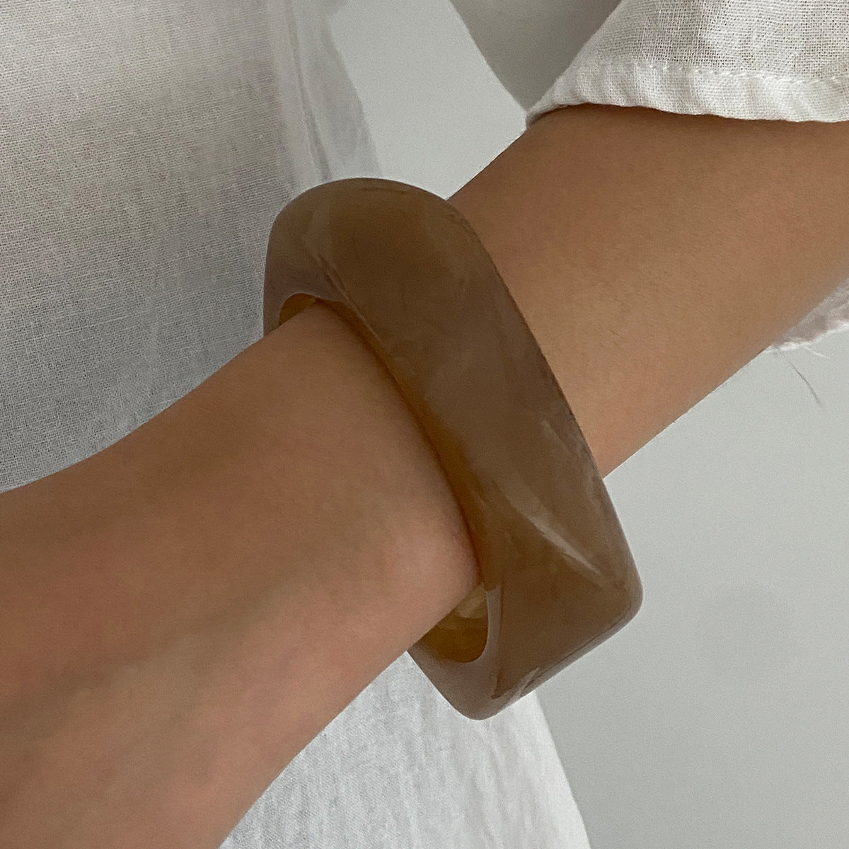Kyndell Asymmetrical Resin Cuff Bracelet - Milk Tea [YBCBHKP3]