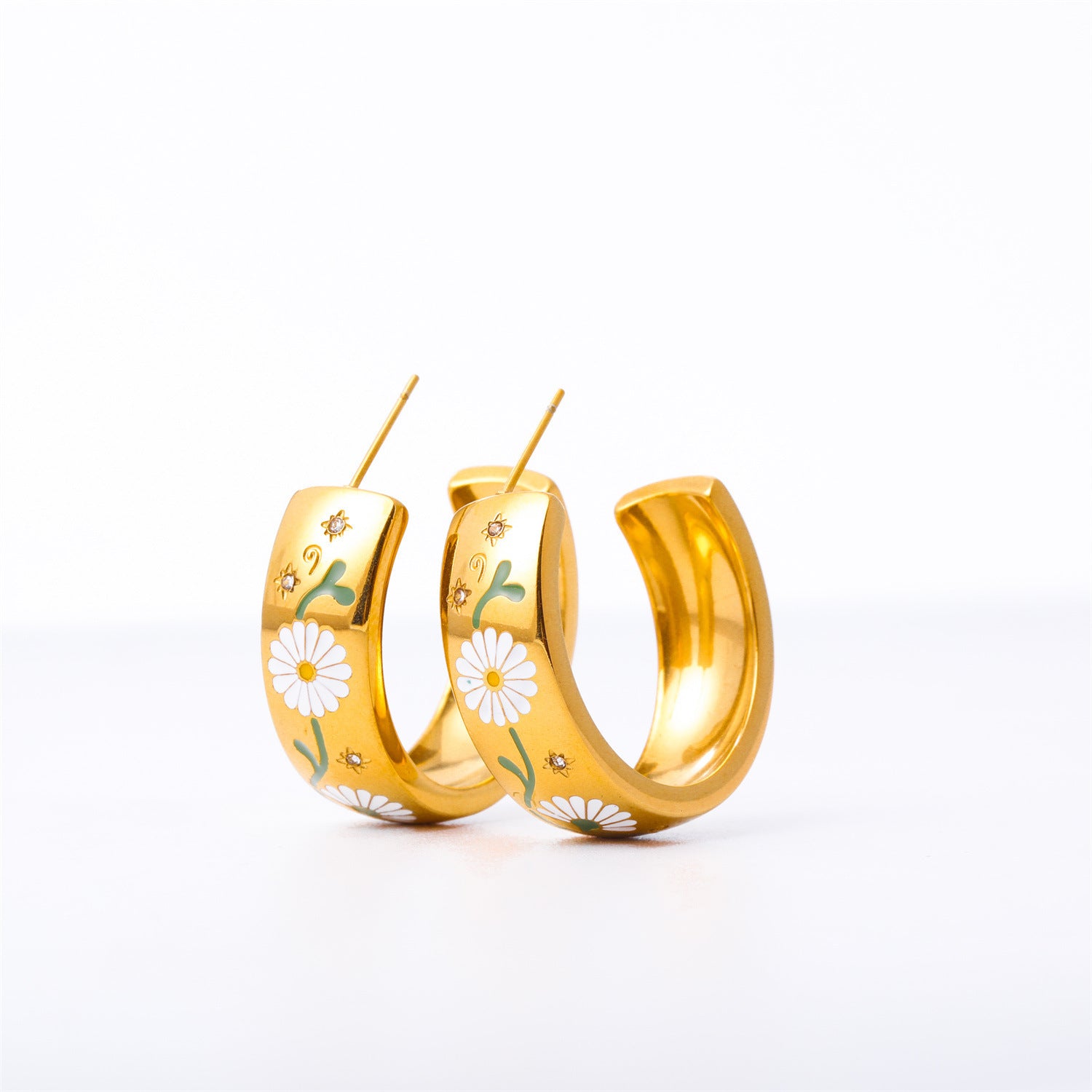 Ariam Botanical Hoop Earrings - The Wild Daisy Hoops [VM5M6V99]