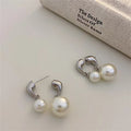 Lainee Geometric Pearl Earrings - Silver [M1VTCTNK]