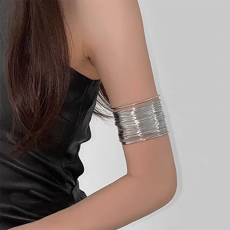 Hollow Letter D Cuff Bracelet - Wide Line Silver [GI27EDRD]