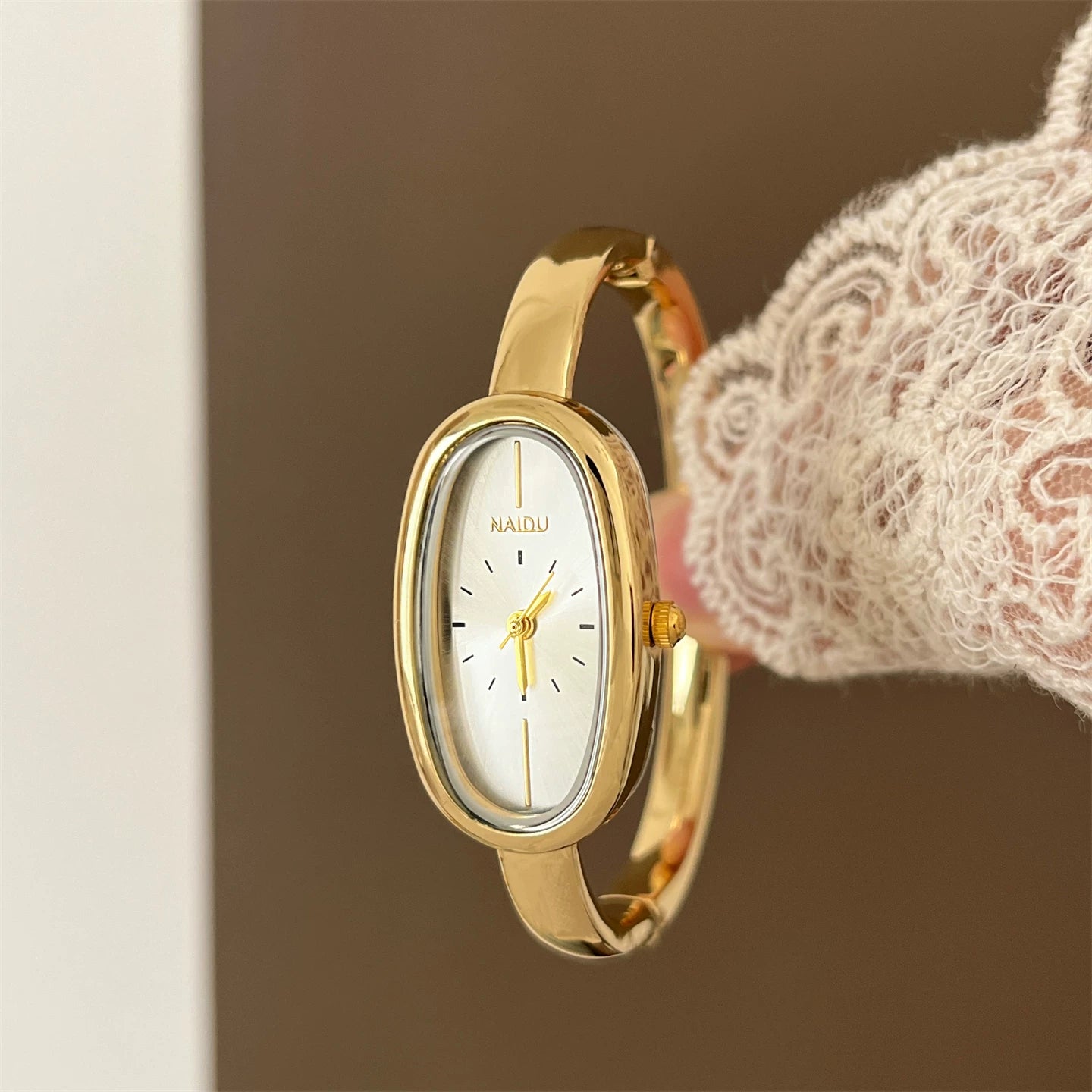 Oval Bracelet Watch - Gold Band White Face [6KQ60RG7]