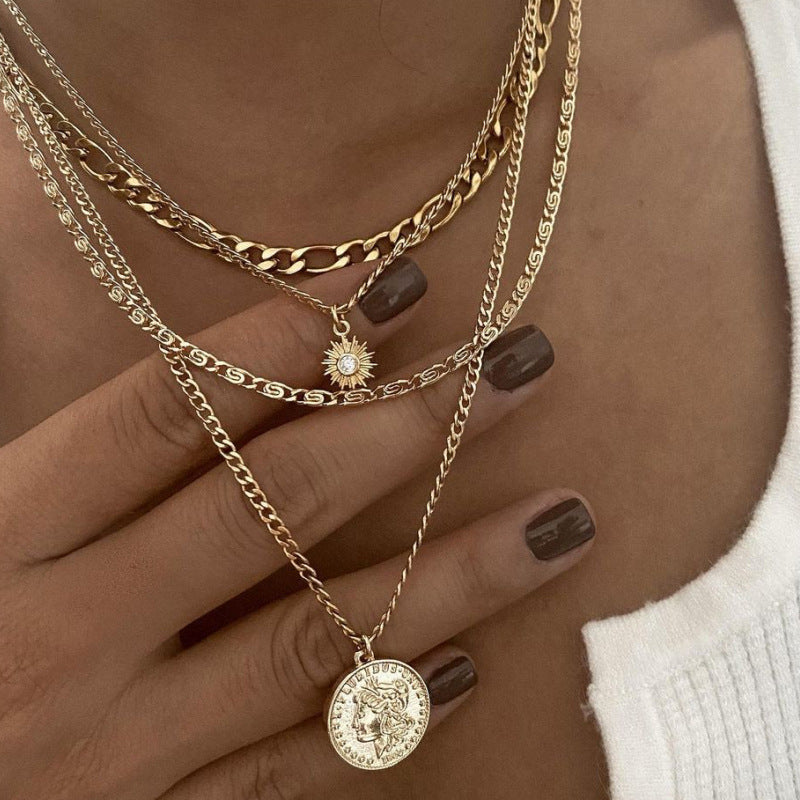 Mayte Layered Medallion Necklace [KFPTHLGC]