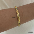 Nilah Diamond Heart Charm Bracelet - Gold Colored Diamond Bangle [JOCJKMAQ]