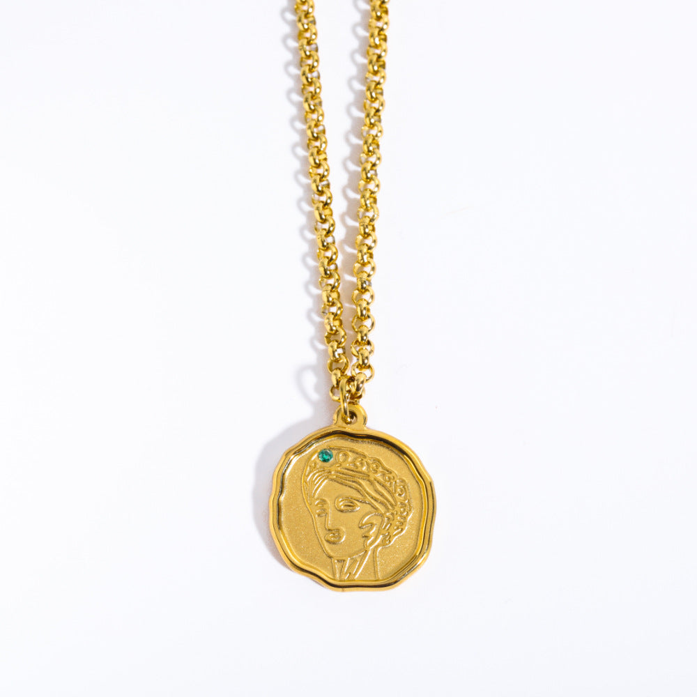 Mythology Medallion Pendant Necklace - Gaia Earth Goddess [NDOUG0YP]