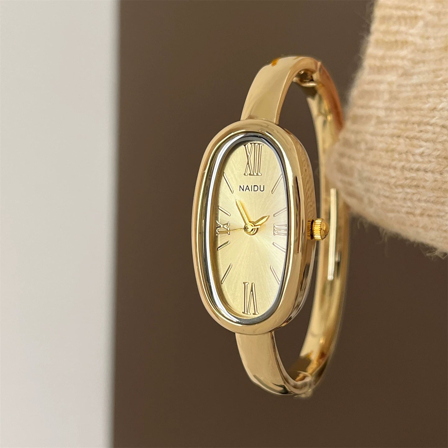 Minimalist Oval Bracelet Watch - Gold with Gold Dial [D2IZ2QXT]