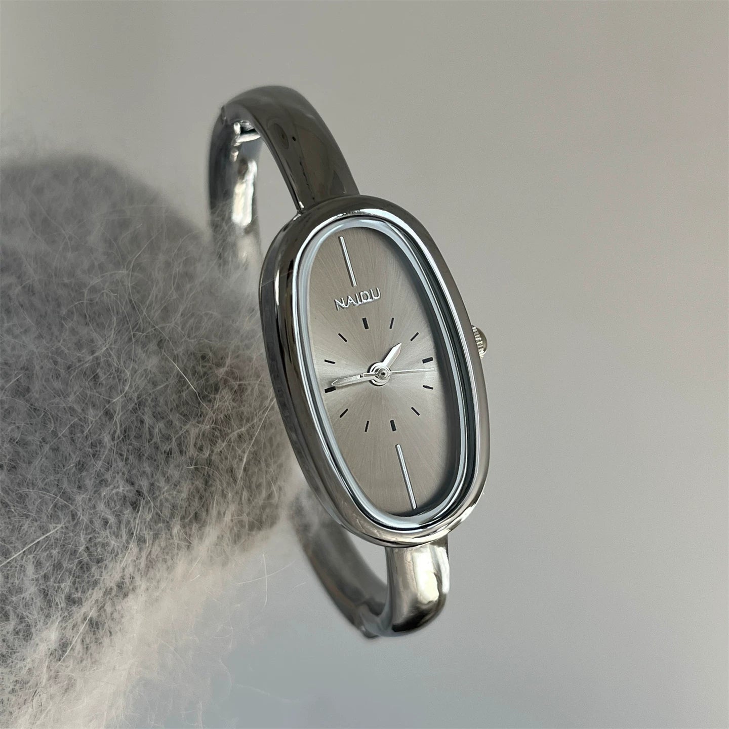 Oval Bracelet Watch - Silver Band Grey Face [H2Q9WOVP]