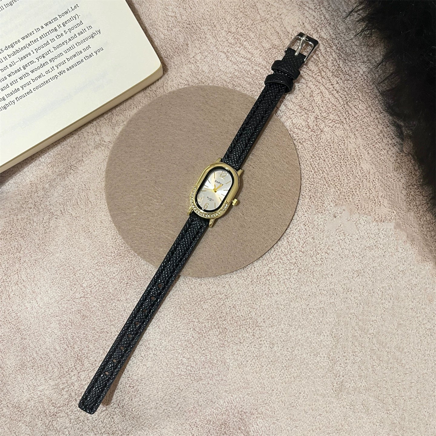 Vintage Oval Dial Leather Watch - Black Strap Gold Case White Dial / Number Dial (218A) [RQ1IFW6H]