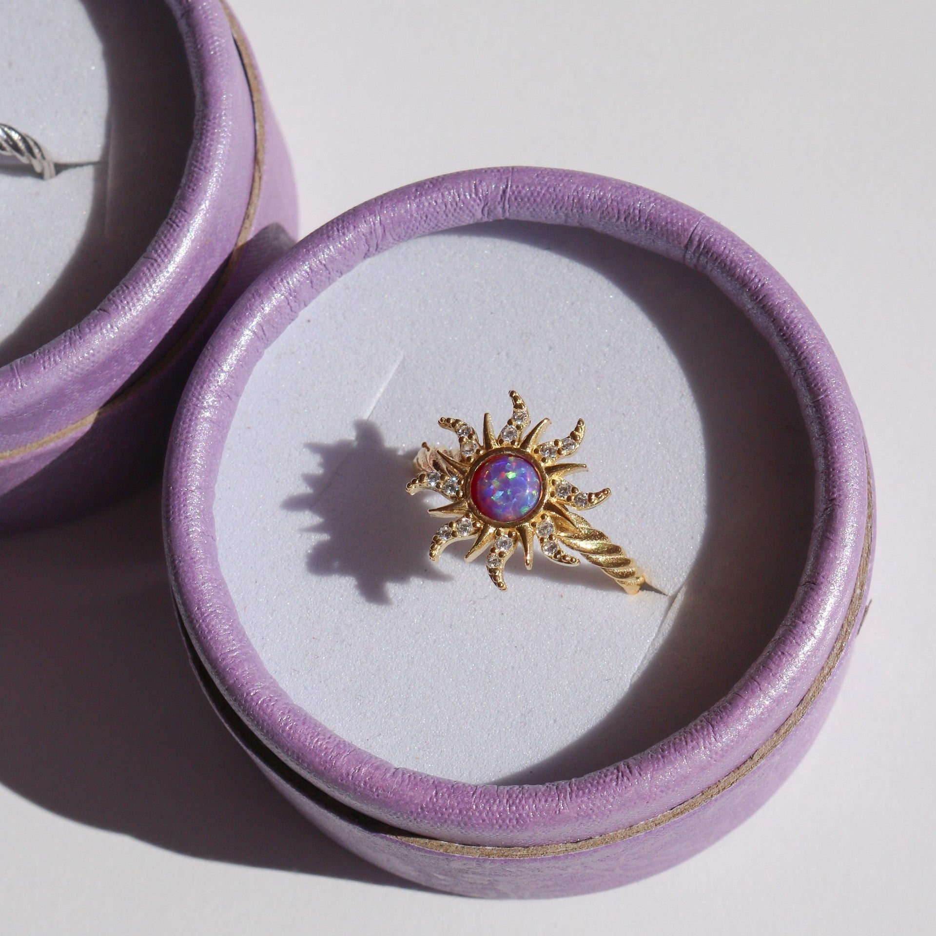 Aariyah Opal Zirconia Pendant Necklace - Purple Opal Ring (Gold) [DHMBL9YN]