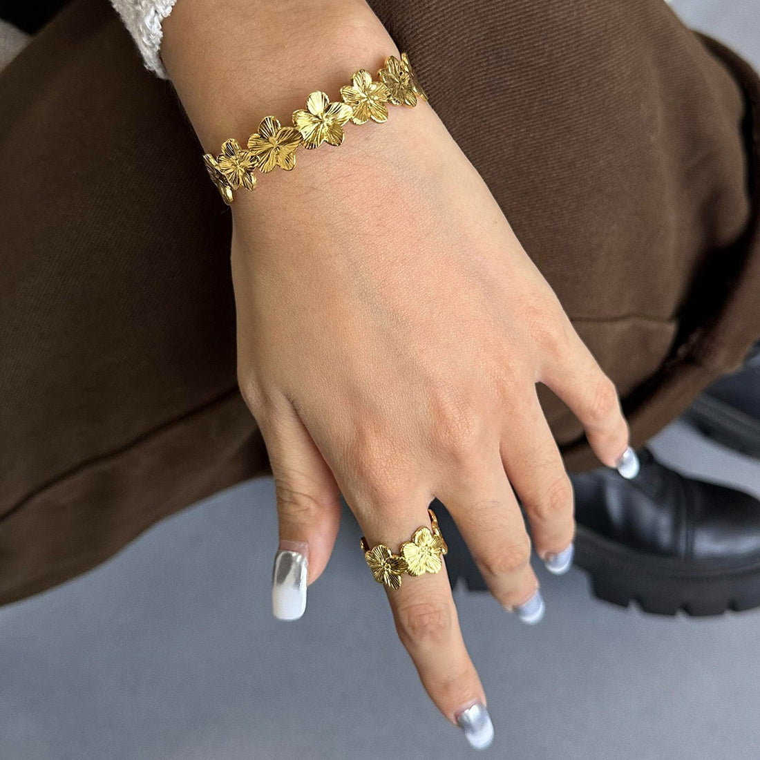Mallie Floral Blossom Adjustable Ring & Bracelet Set