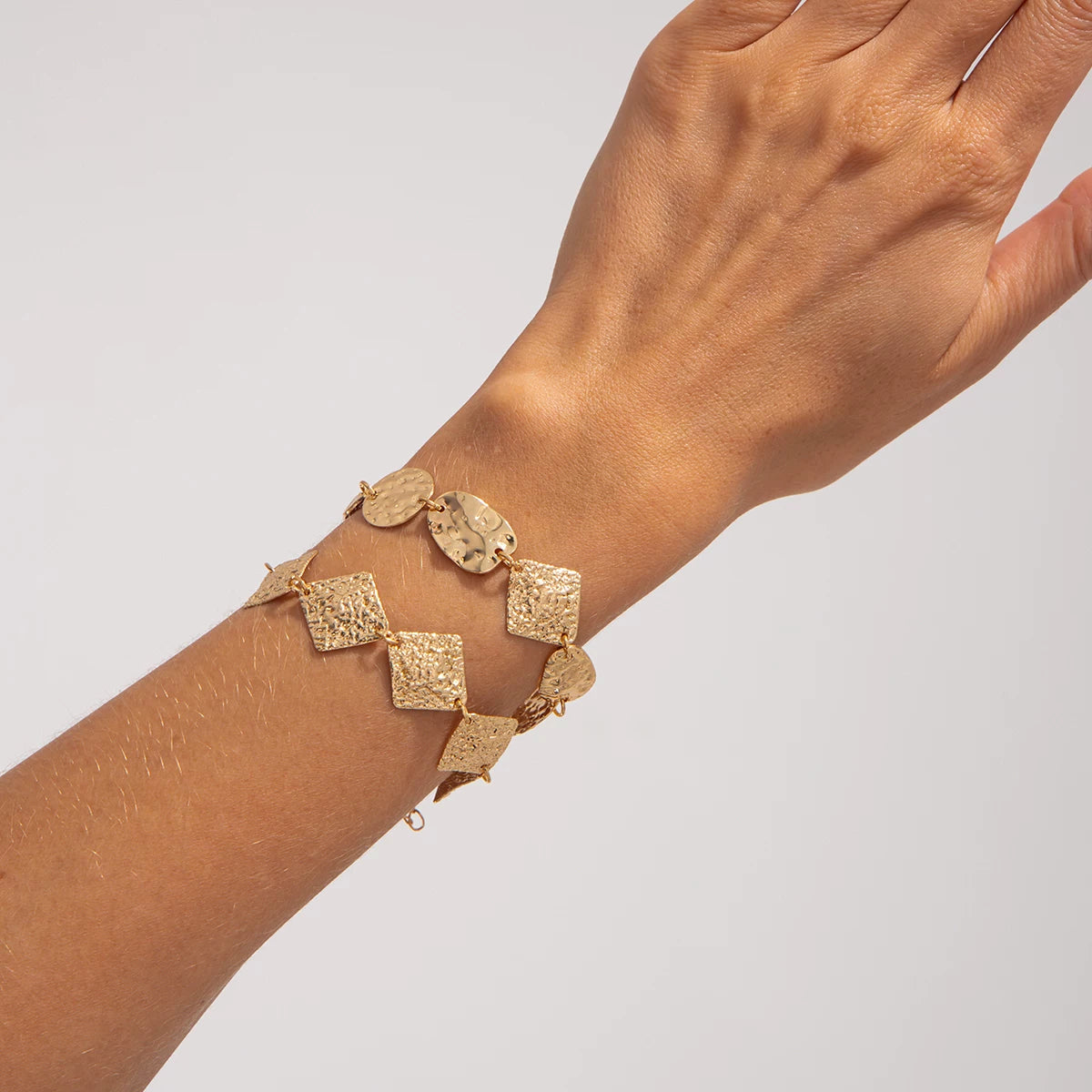 Missy Jewelry - Alana Hammered Geometric Bracelet Set