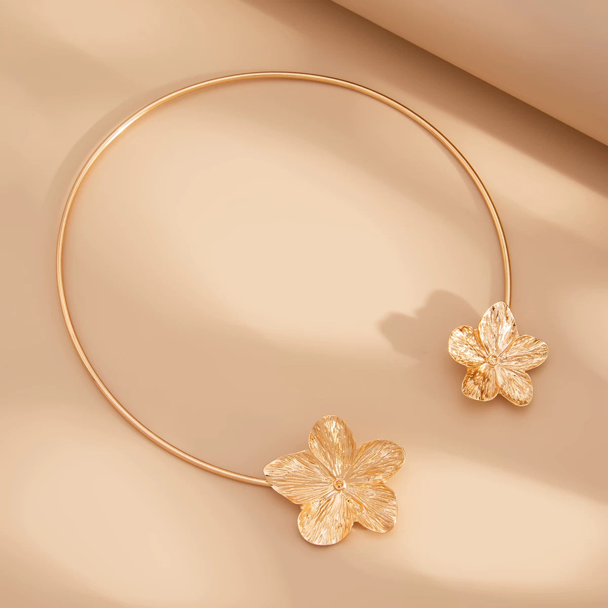 Missy Jewelry - Finnley Starfish Open Collar Necklace