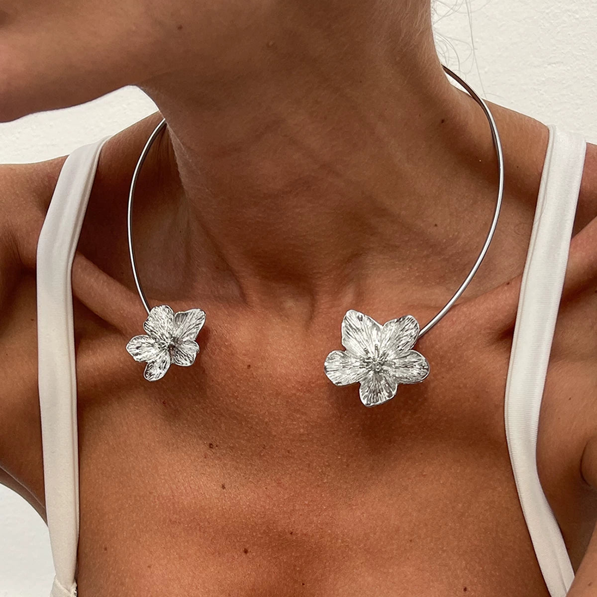 Missy Jewelry - Finnley Starfish Open Collar Necklace