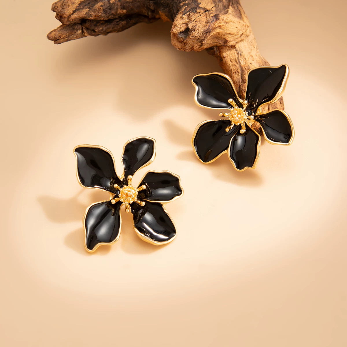 Missy Jewelry - Hayleigh Floral Enamel Stud Earrings