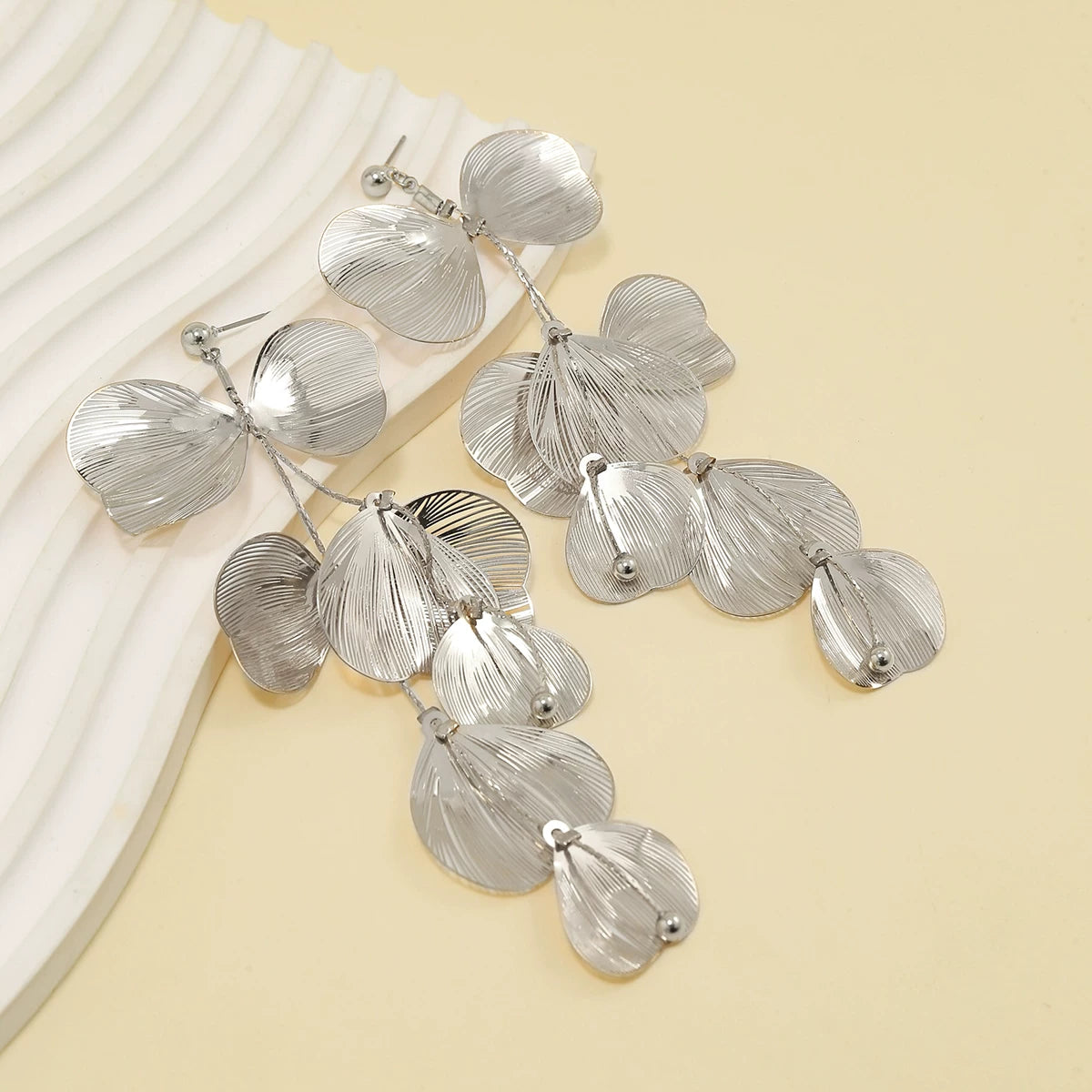 Missy Jewelry - Karmen Ginkgo Leaf Tassel Necklace