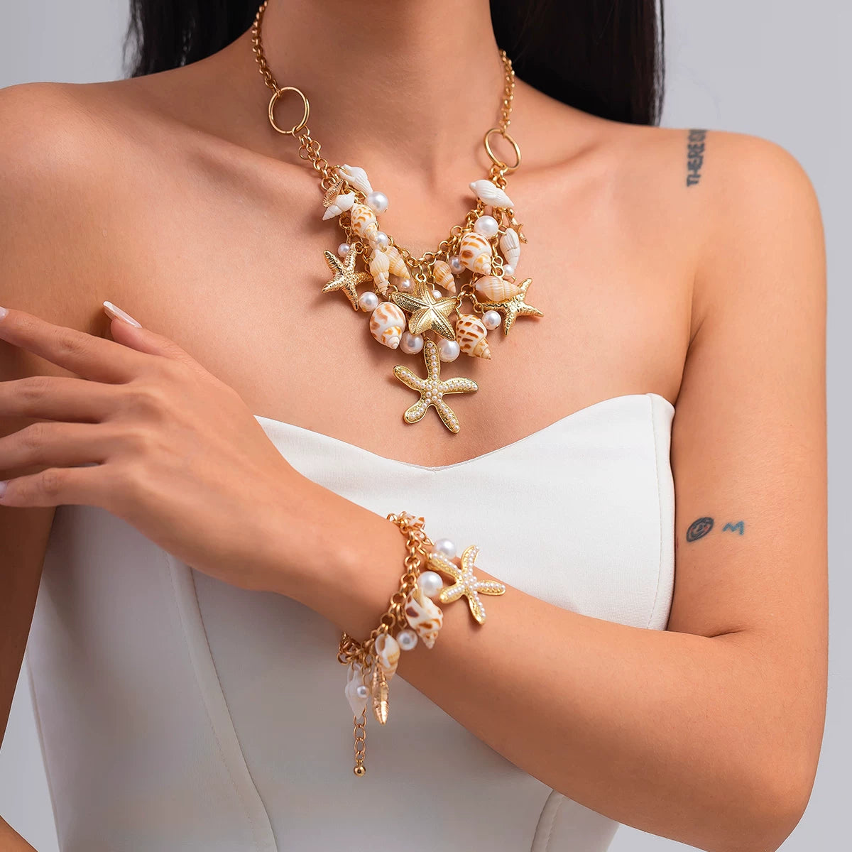 Missy Jewelry - Kaylea Starfish and Shell Statement Necklace