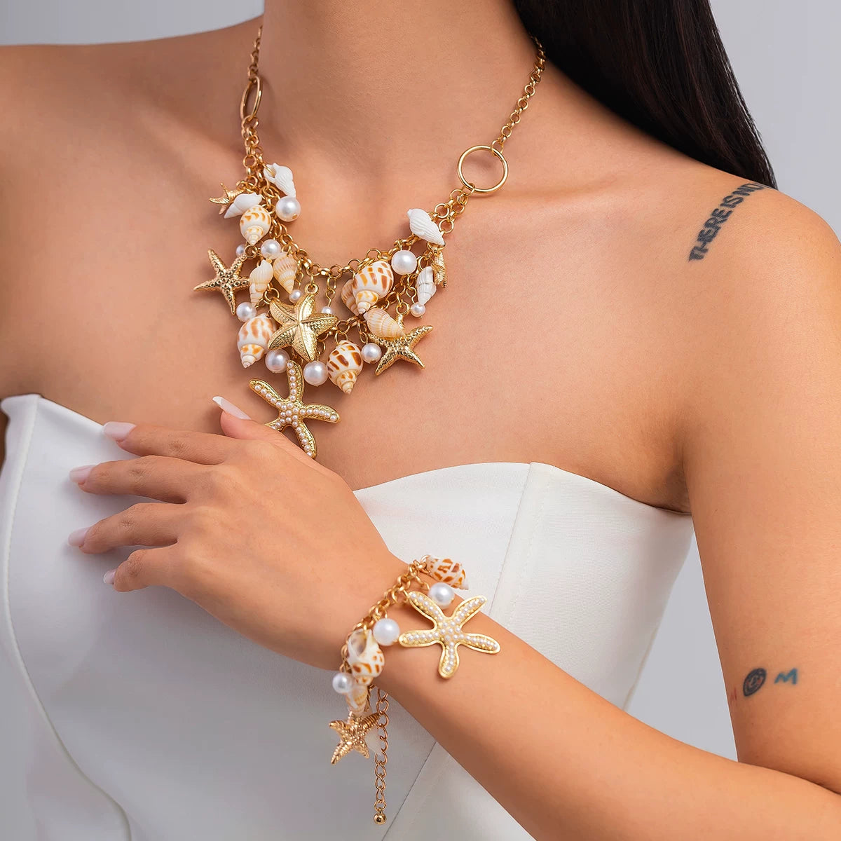 Missy Jewelry - Kaylea Starfish and Shell Statement Necklace
