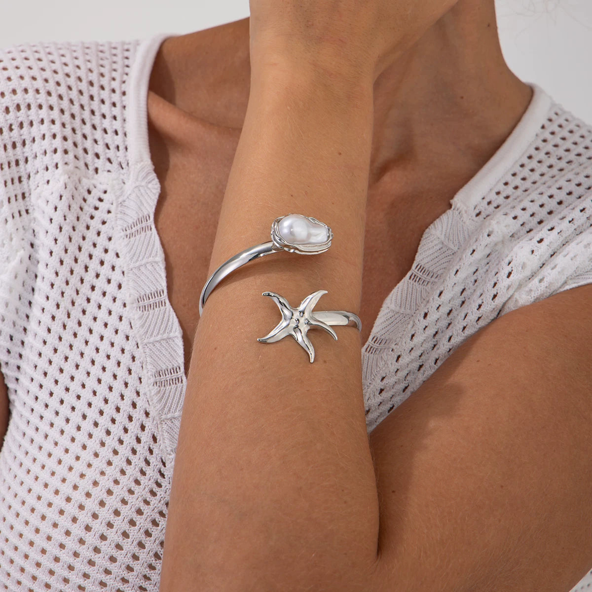 Missy Jewelry - Kyli Starfish Pearl Armlet Cuff