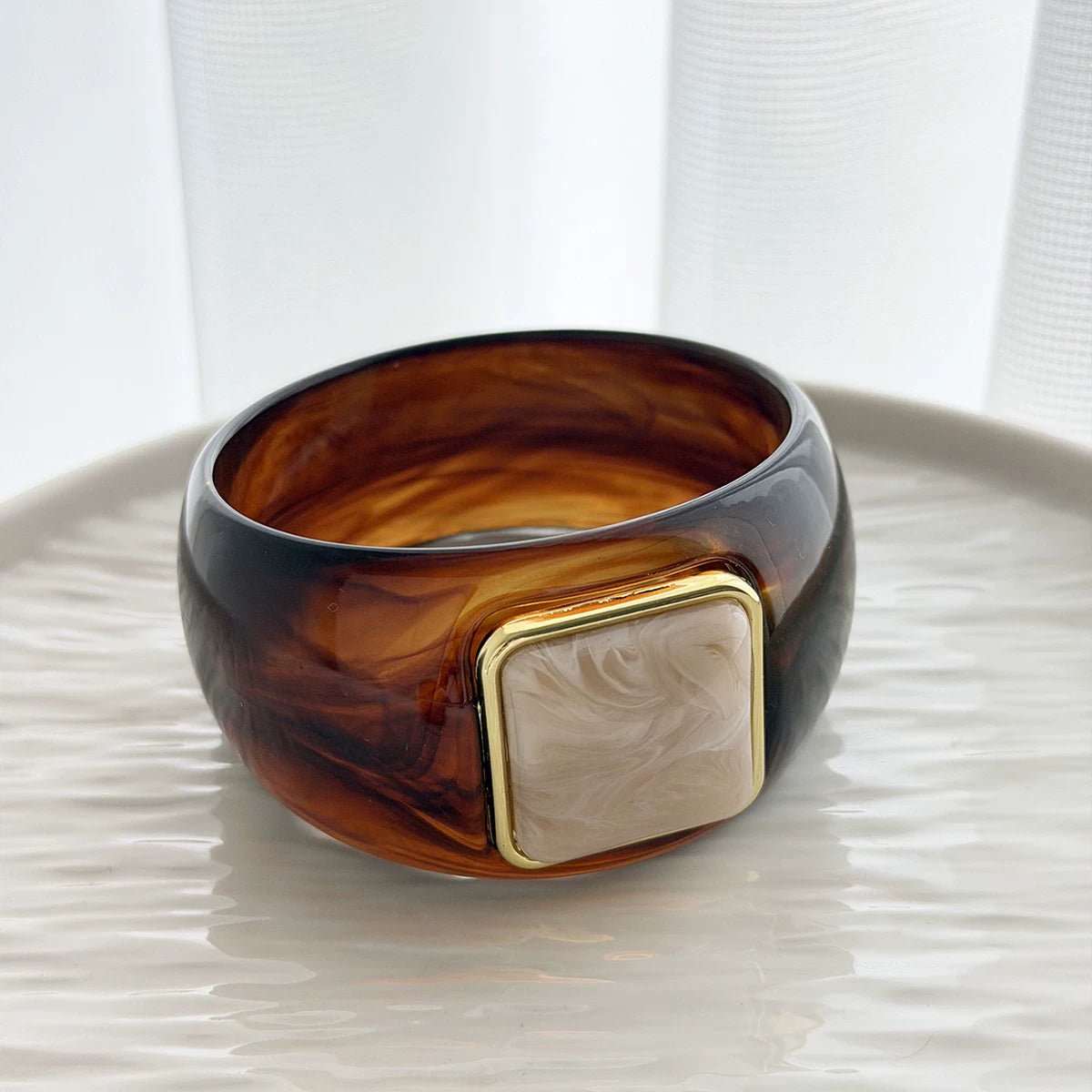 Missy Jewelry - Liana Retro Chunky Resin Bangle