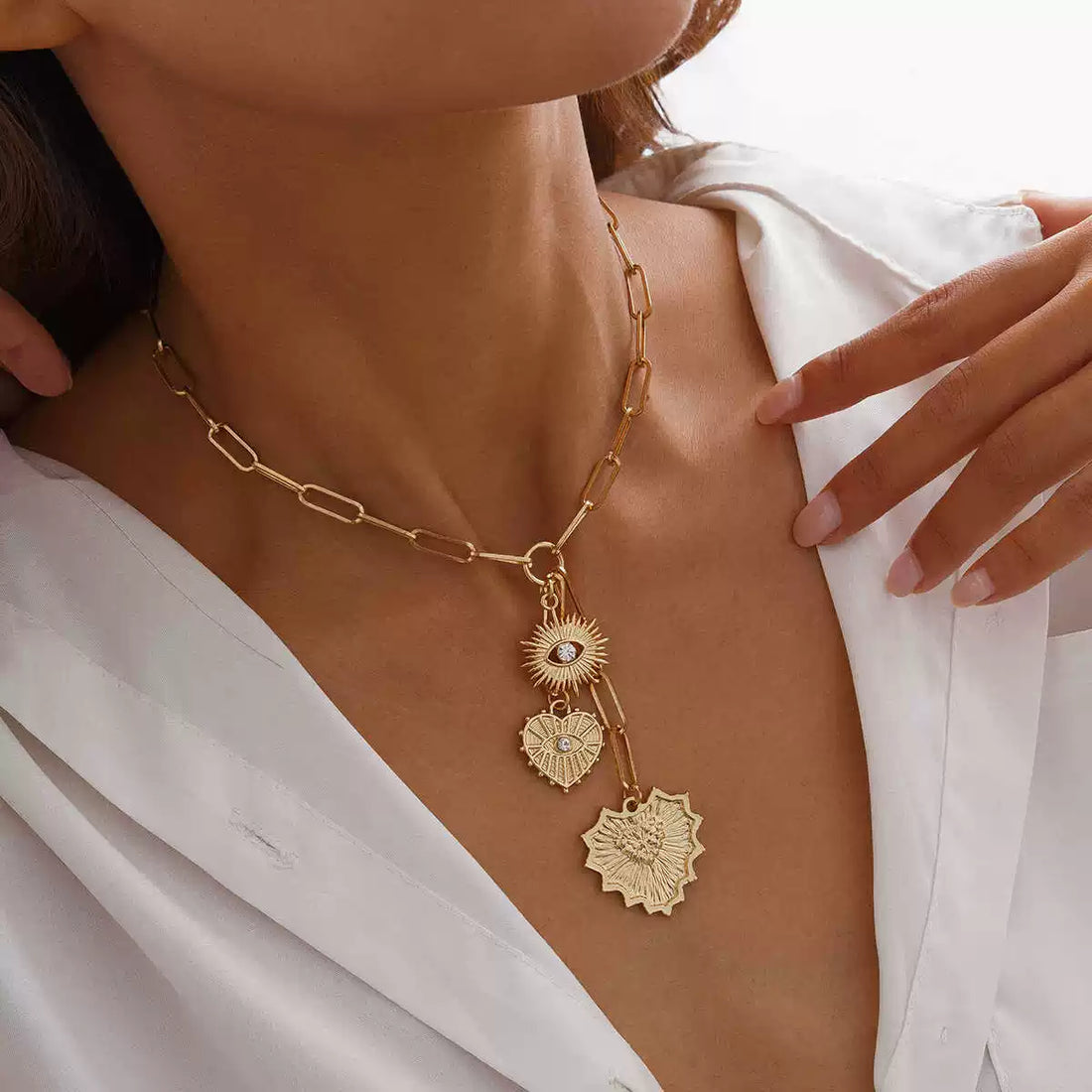 Missy Jewelry - Serena Celestial Heart Pendant Necklace