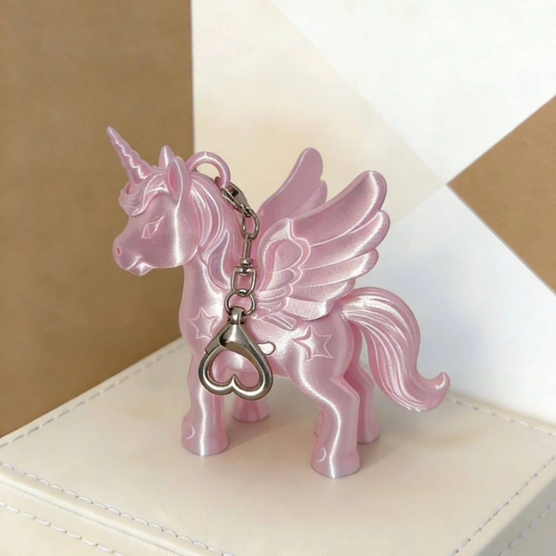 3D Printed Heart Unicorn Keychain [07RGYNLZ]