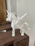 3D Printed Heart Unicorn Keychain [OITVDK5T]