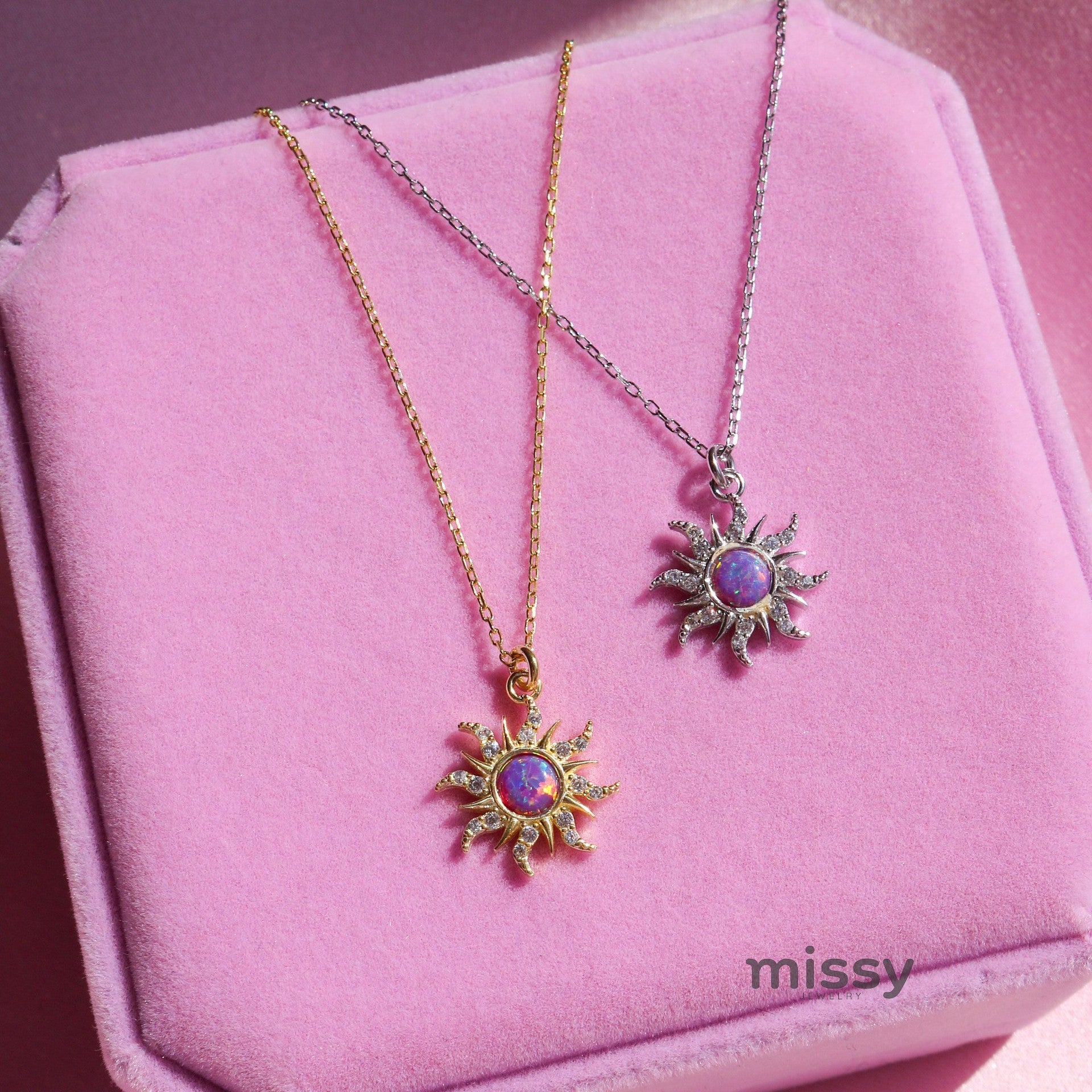 Aariyah Opal Zirconia Pendant Necklace [V2KEVUKT]