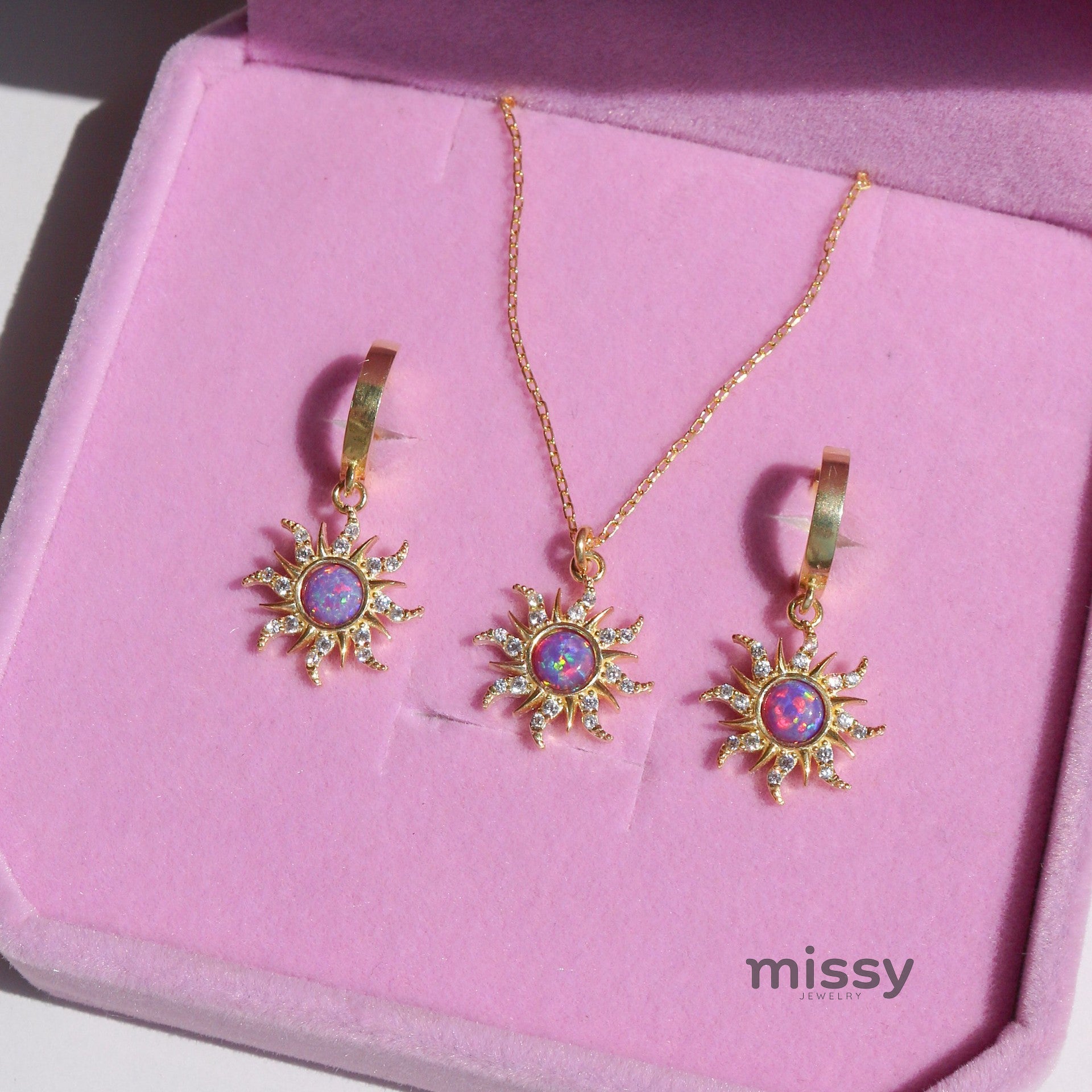 Aariyah Opal Zirconia Pendant Necklace [TBPU4SN1]