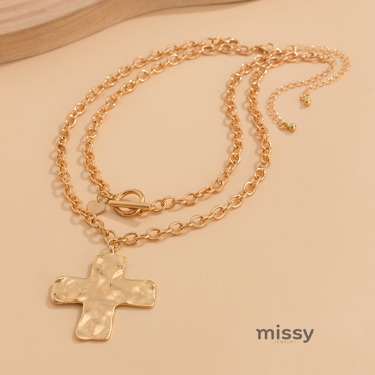 Abbigail Toggle Cross Necklace [G3EQG1NG]