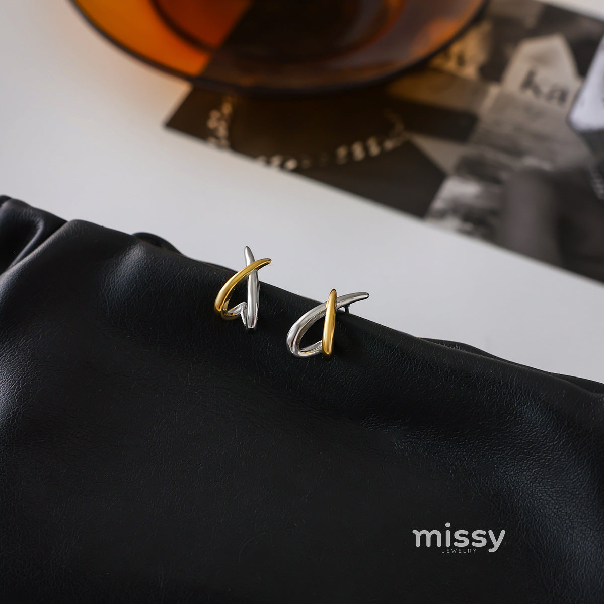Adalae Two-Tone Geometric Earrings [7A0PPJ05]