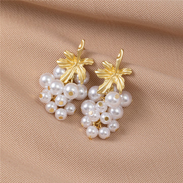 Adalyn Pearl Leaf Drop Earrings [L95IPSWC]