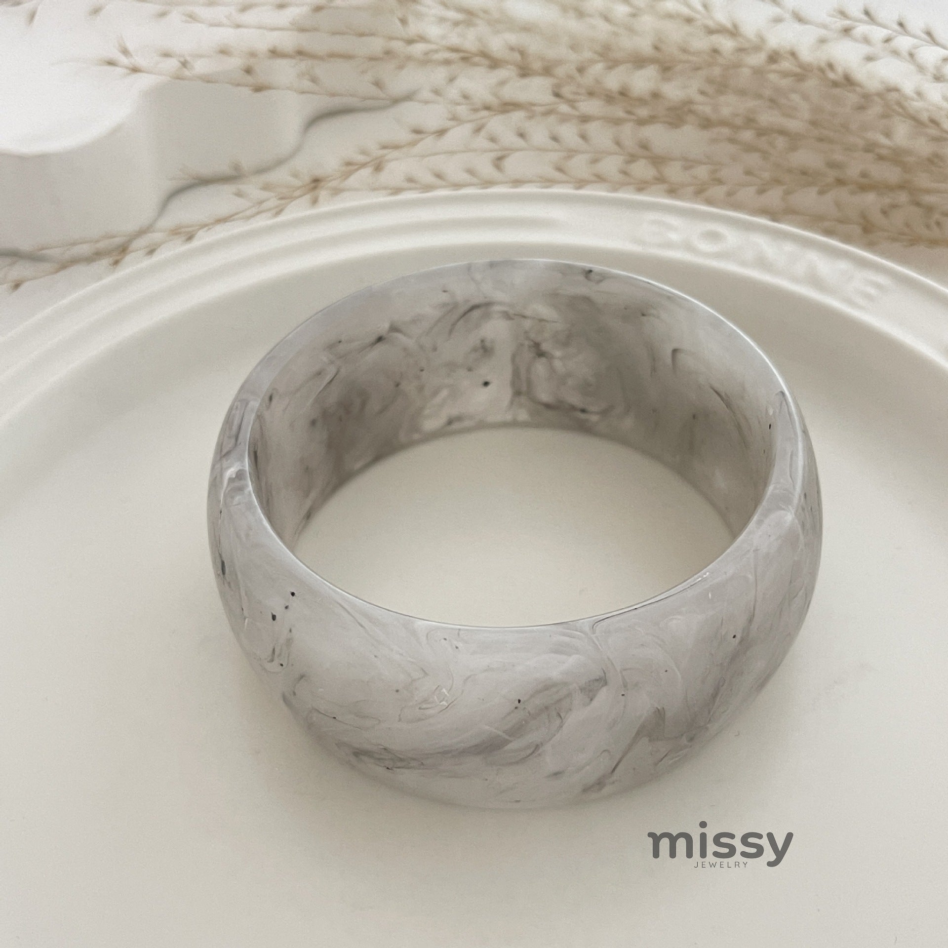 Adira Swirl Resin Bracelet [AWRJ86CO]