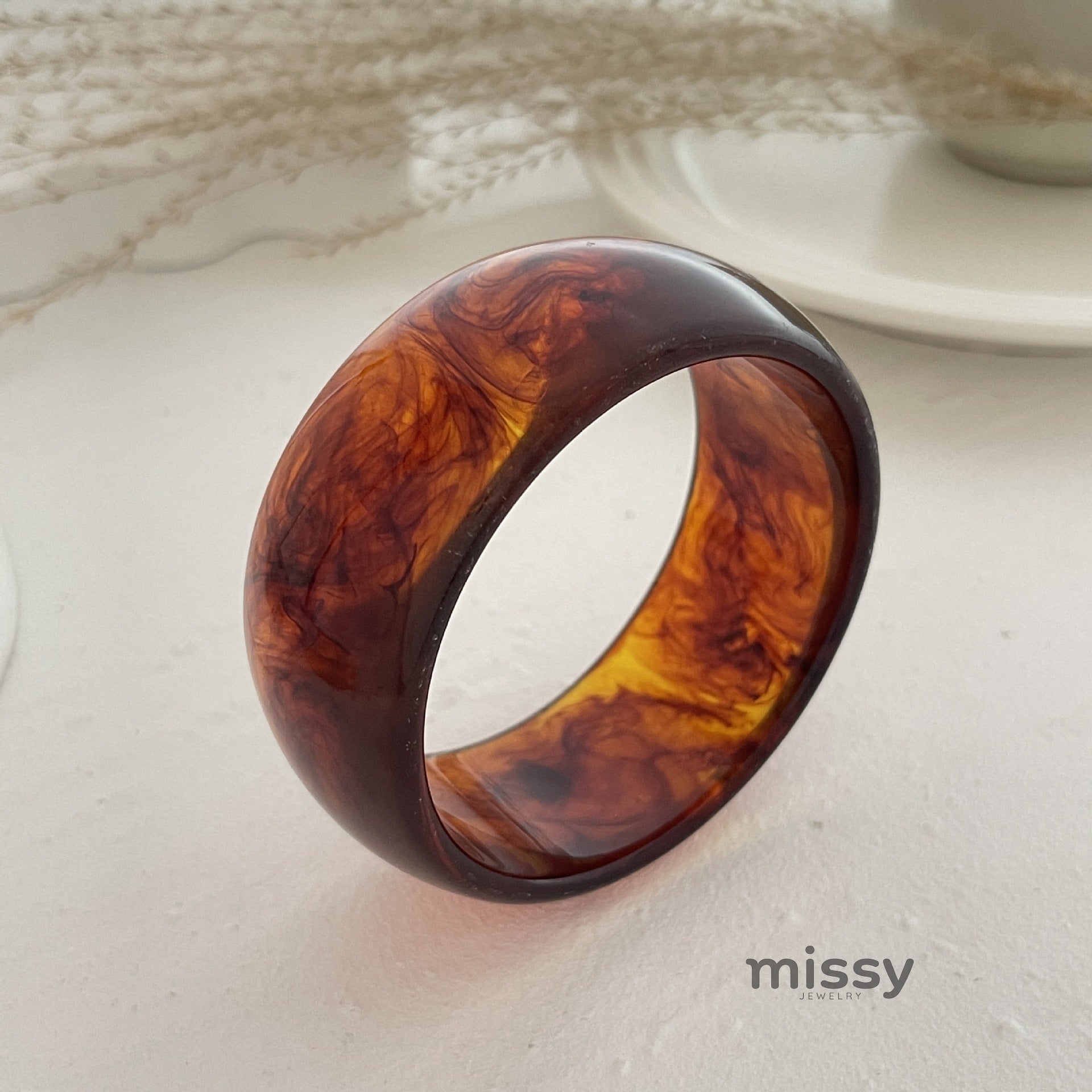 Adira Swirl Resin Bracelet [AYNKSU39]