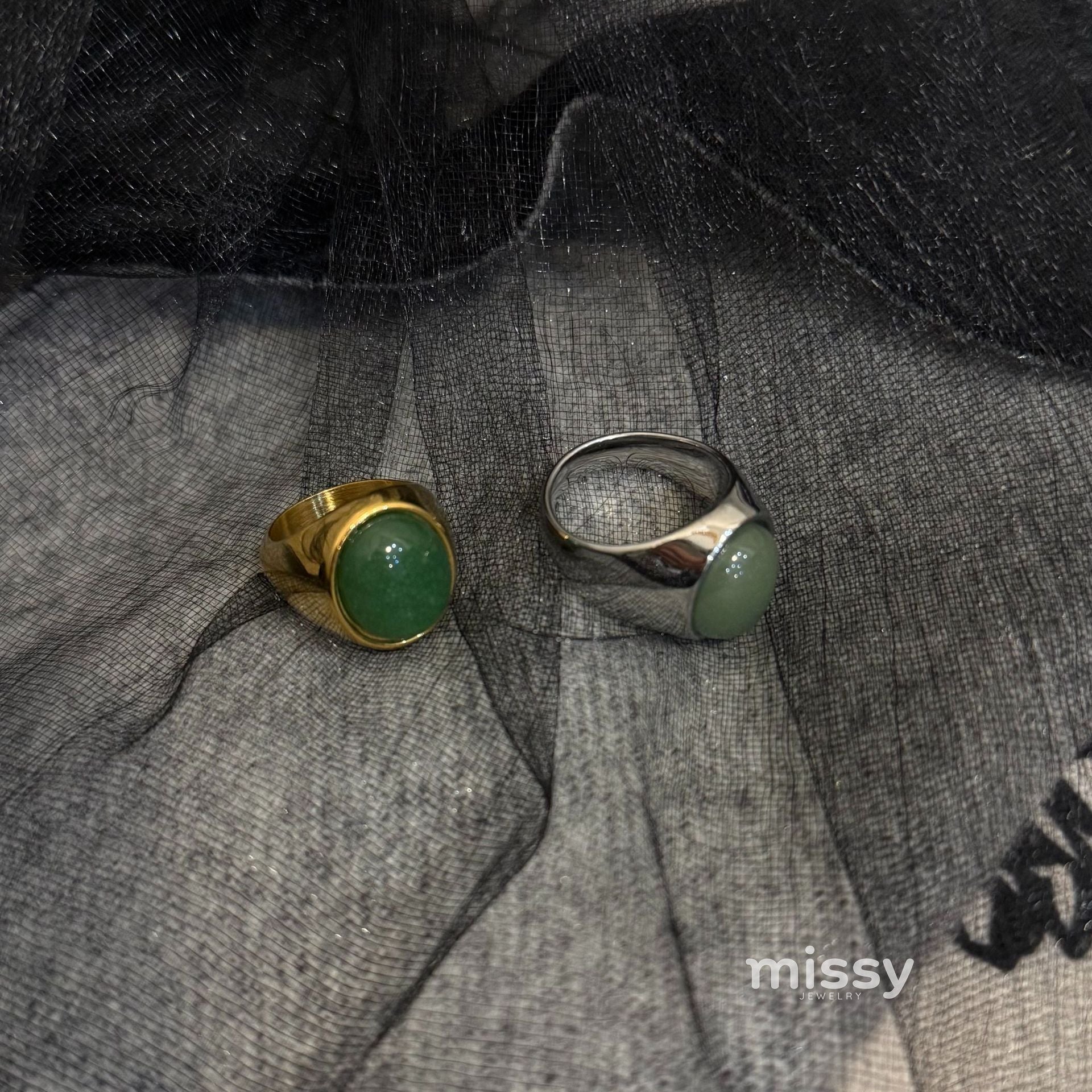 Aleiyah Sleek Oval Stone Ring [T0976KVX]