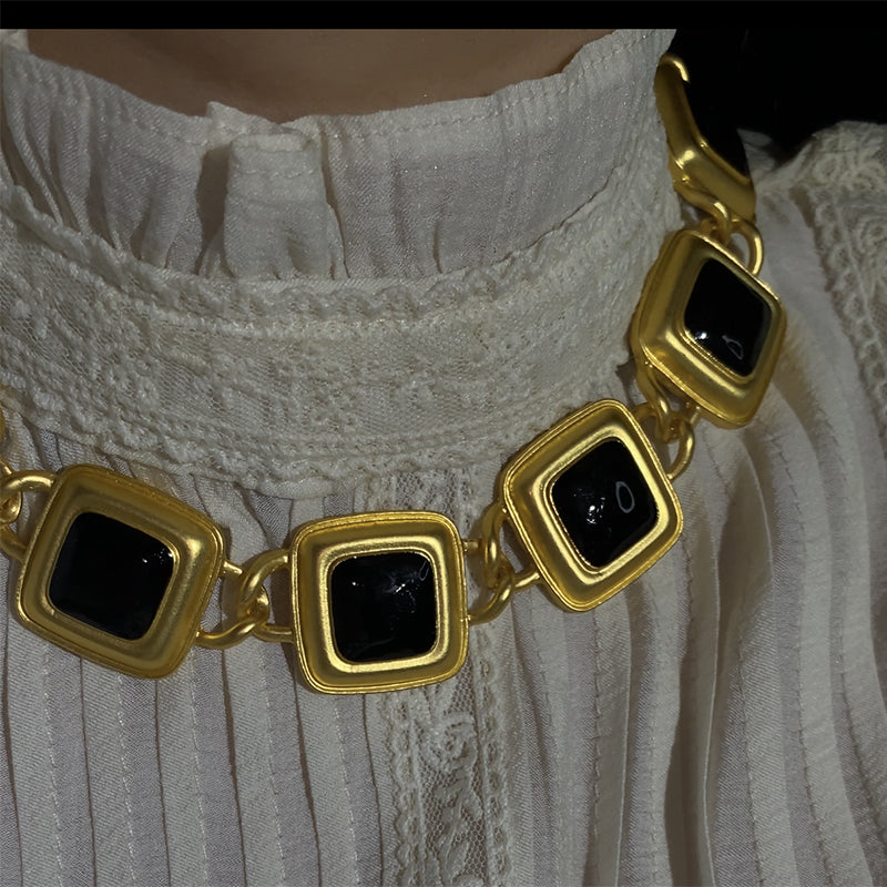 Alexis Medieval Square Link Necklace [BHTUR2LZ]