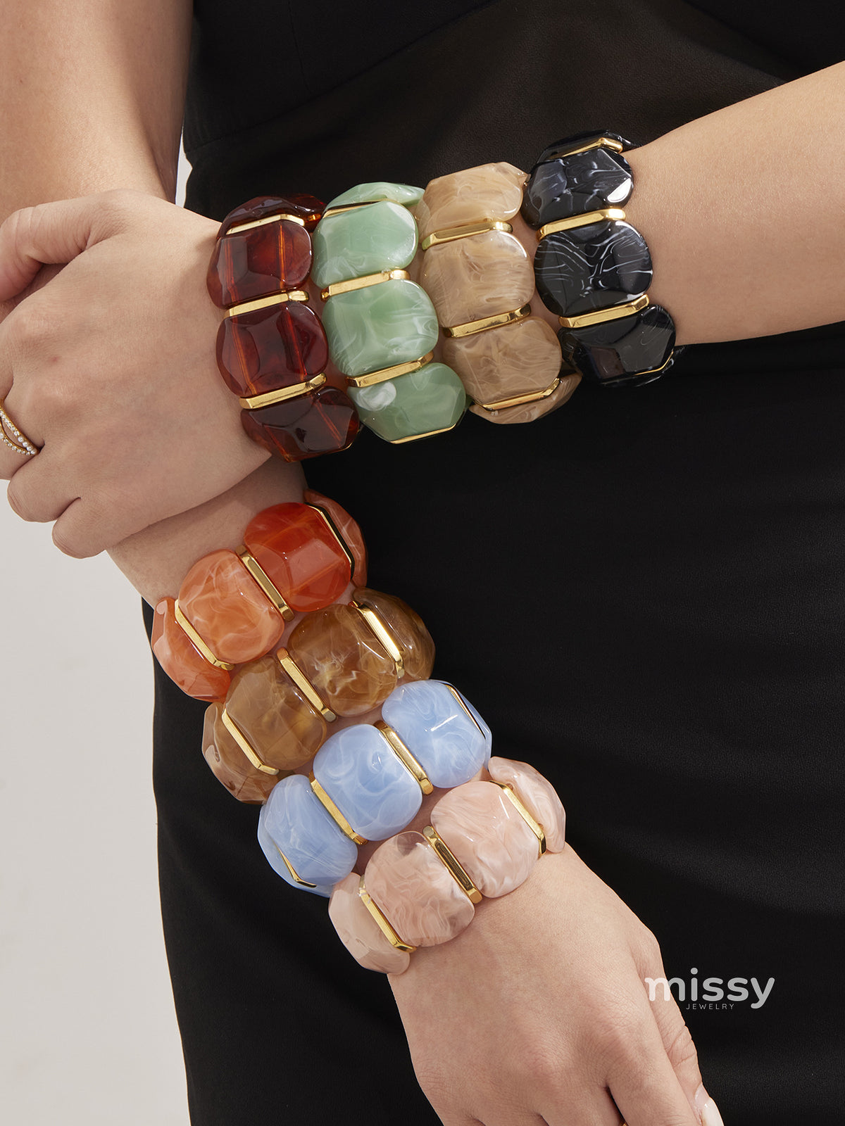 Alianny Irregular Resin Bracelet [RUXKW6HV]