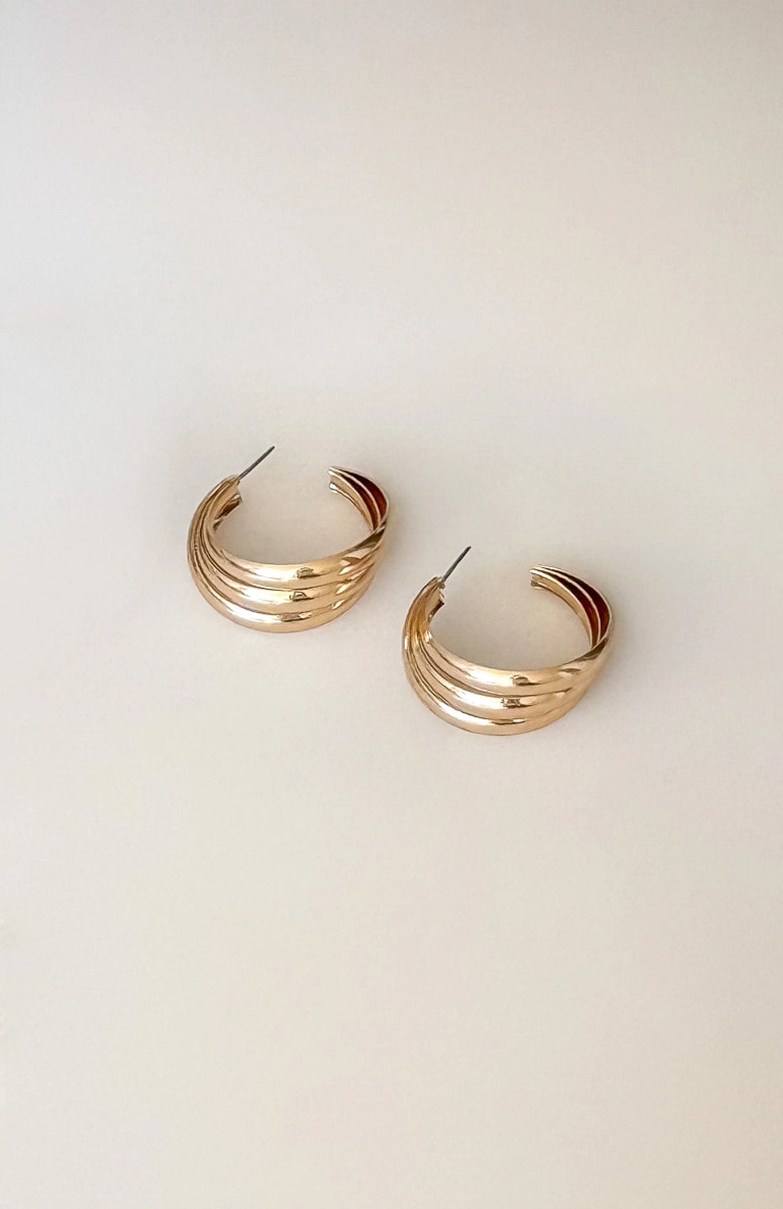 Missy Jewelry Alijah Curved Gold Hoops