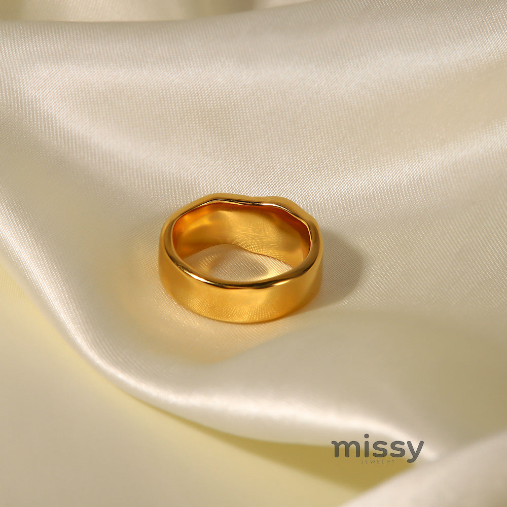 Aliza Lava Pearl Ring