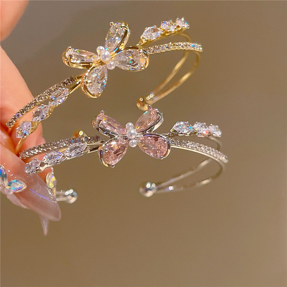 Alizae Elegant Bow Bracelet [BNPV7AK1]