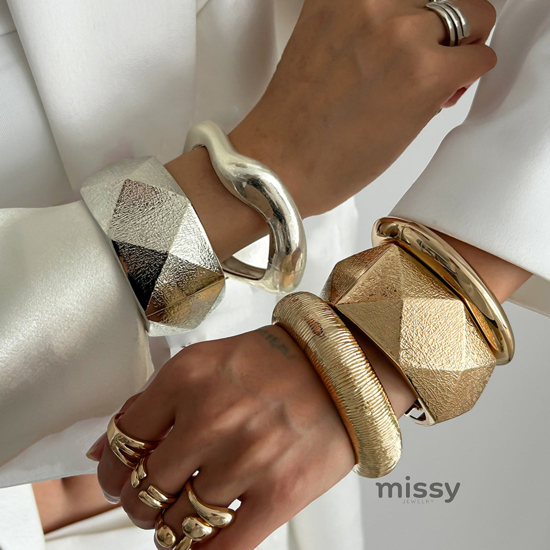Allie Statement Geometric Bracelet [5W5MHVV4]