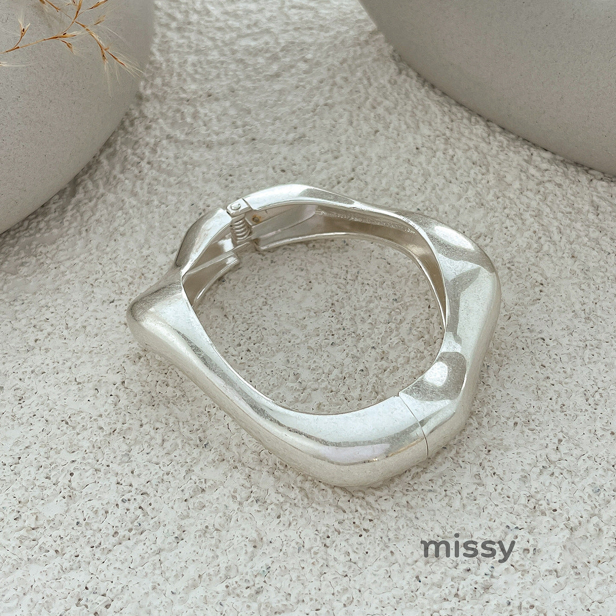 Allie Statement Geometric Bracelet [Y7JSP1AP]