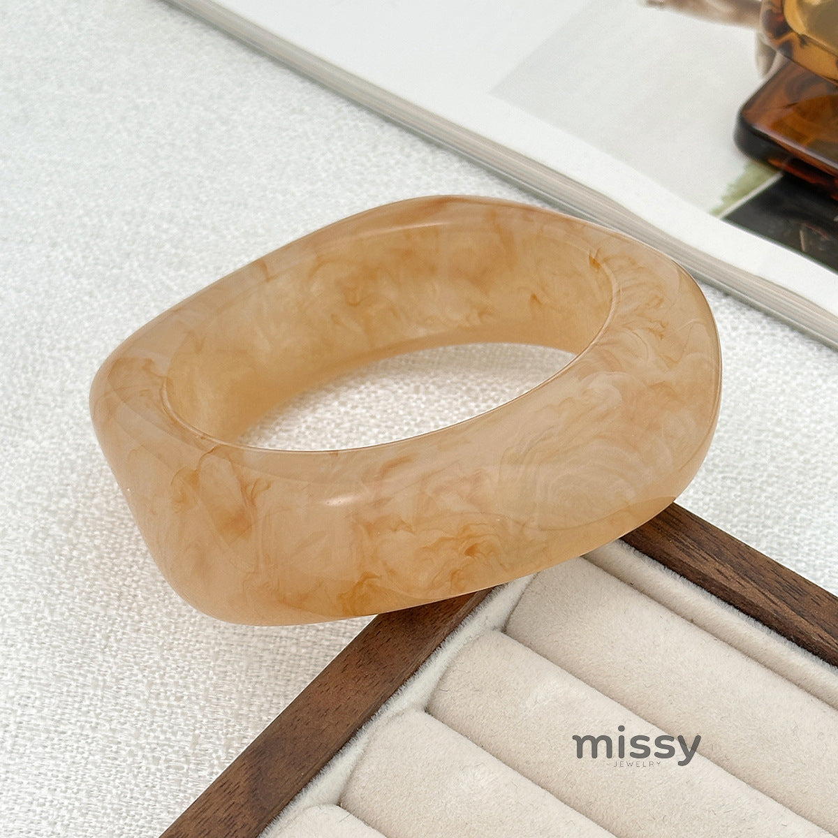 Aloni Marbled Acrylic Bracelet [QHKMFII7]