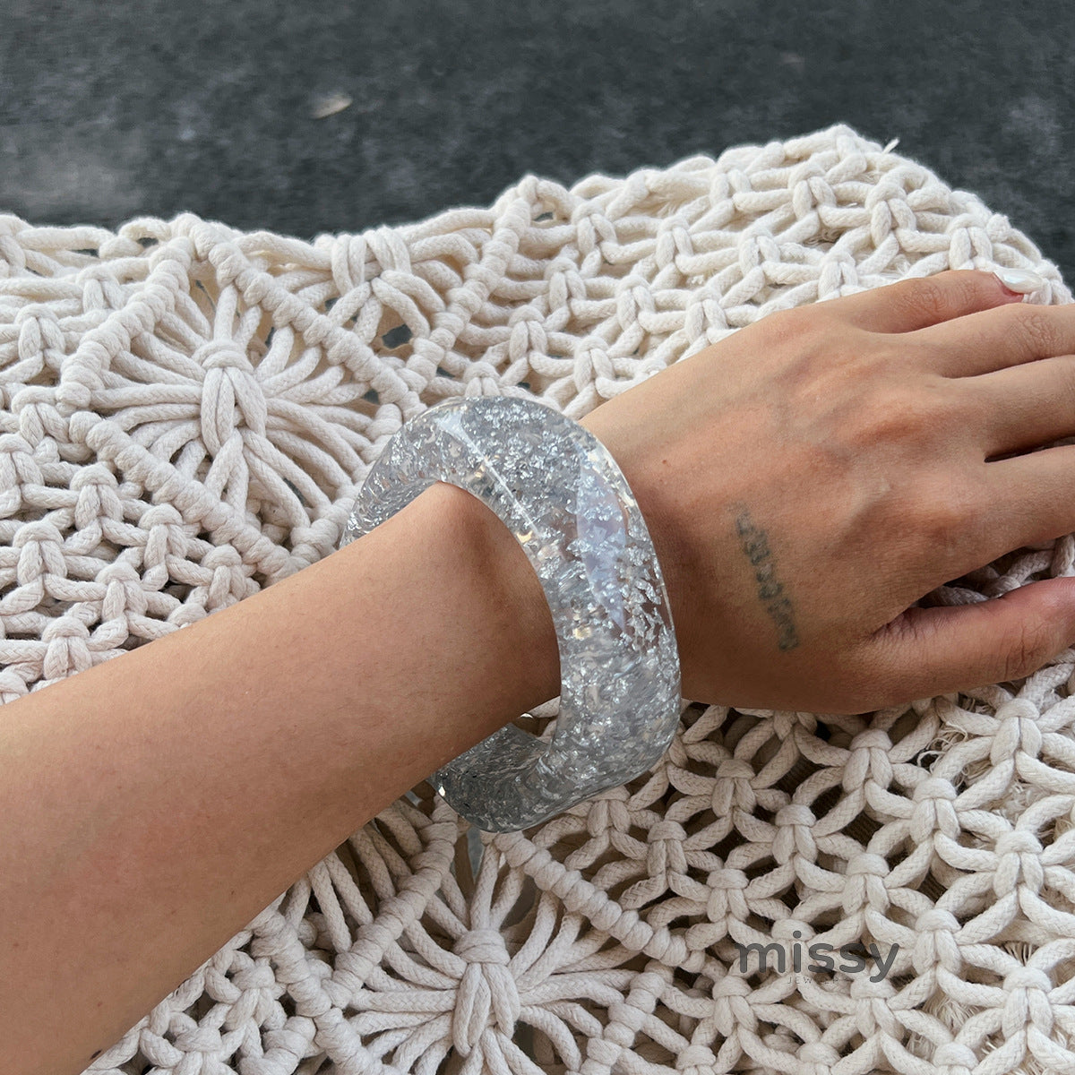 Aloni Marbled Acrylic Bracelet [4BHZTATZ]